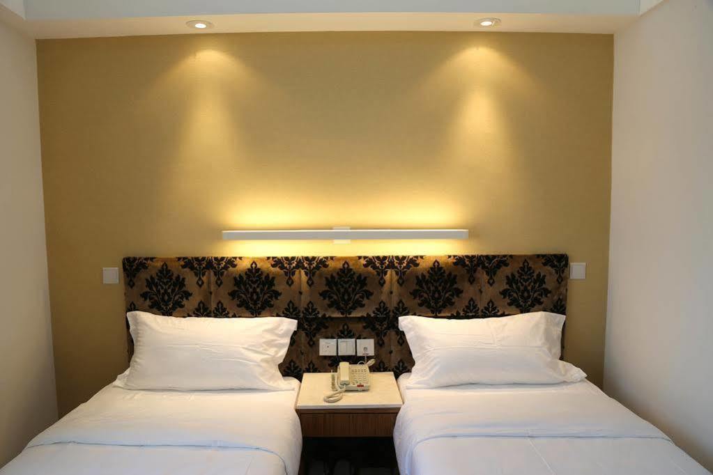 Asia Boutique Inn Taipa  Bagian luar foto